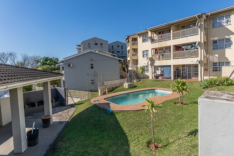 2 Bedroom Apartment / Flat For Sale in Sea View, Durban - R799,999