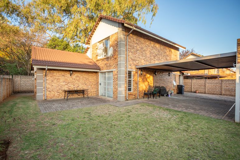 4 Bedroom House For Sale in Brentwood, Benoni - R1,595,000