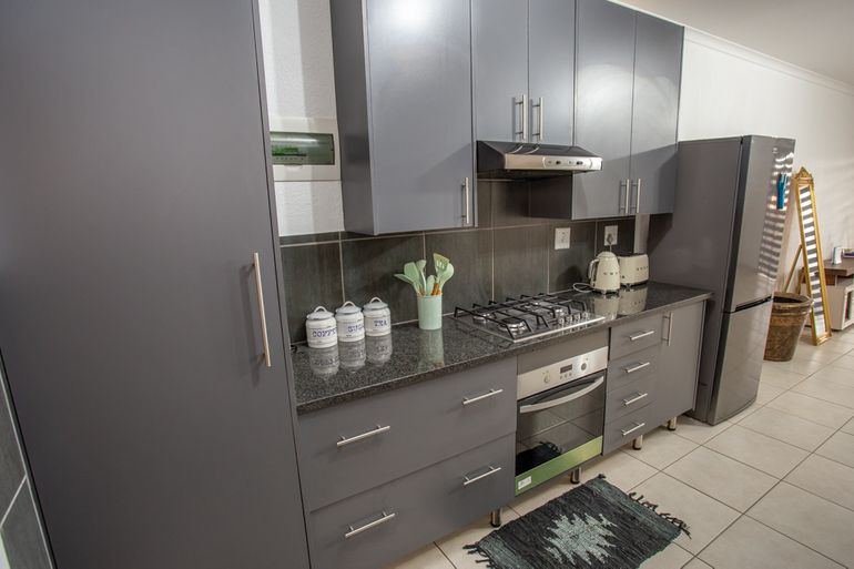 3 Bedroom Apartment / Flat For Sale in Ravenswood, Boksburg - R1,150,000