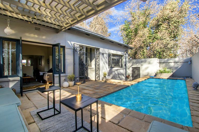 2 Bedroom House For Sale in Melville, Johannesburg - R2,695,000