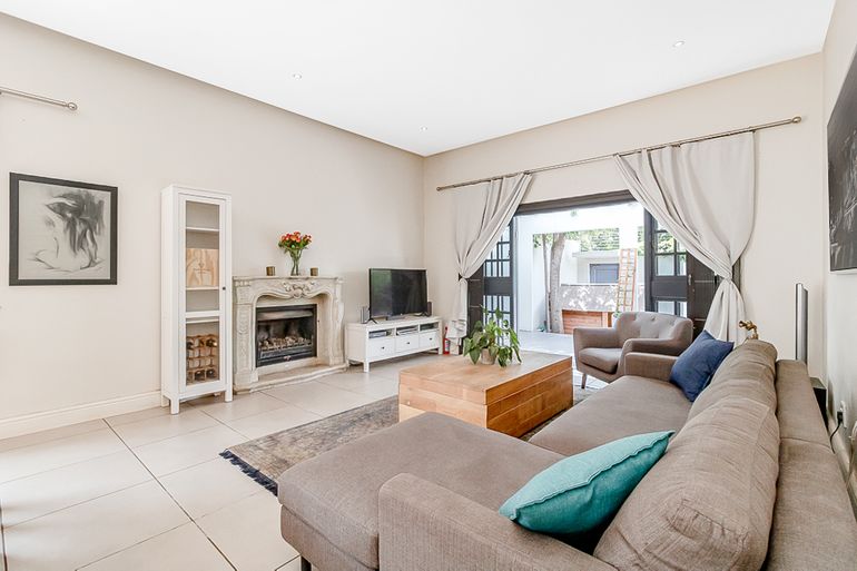 3 Bedroom House For Sale in Melville, Johannesburg - R2,450,000
