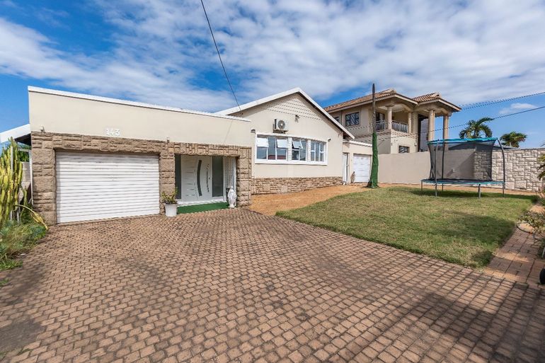 4 Bedroom House For Sale in Bluff, Durban R2,649,000 Leadhome